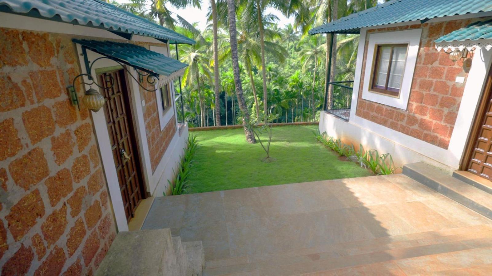 Atmani Waterfront Resort Cola Exterior foto